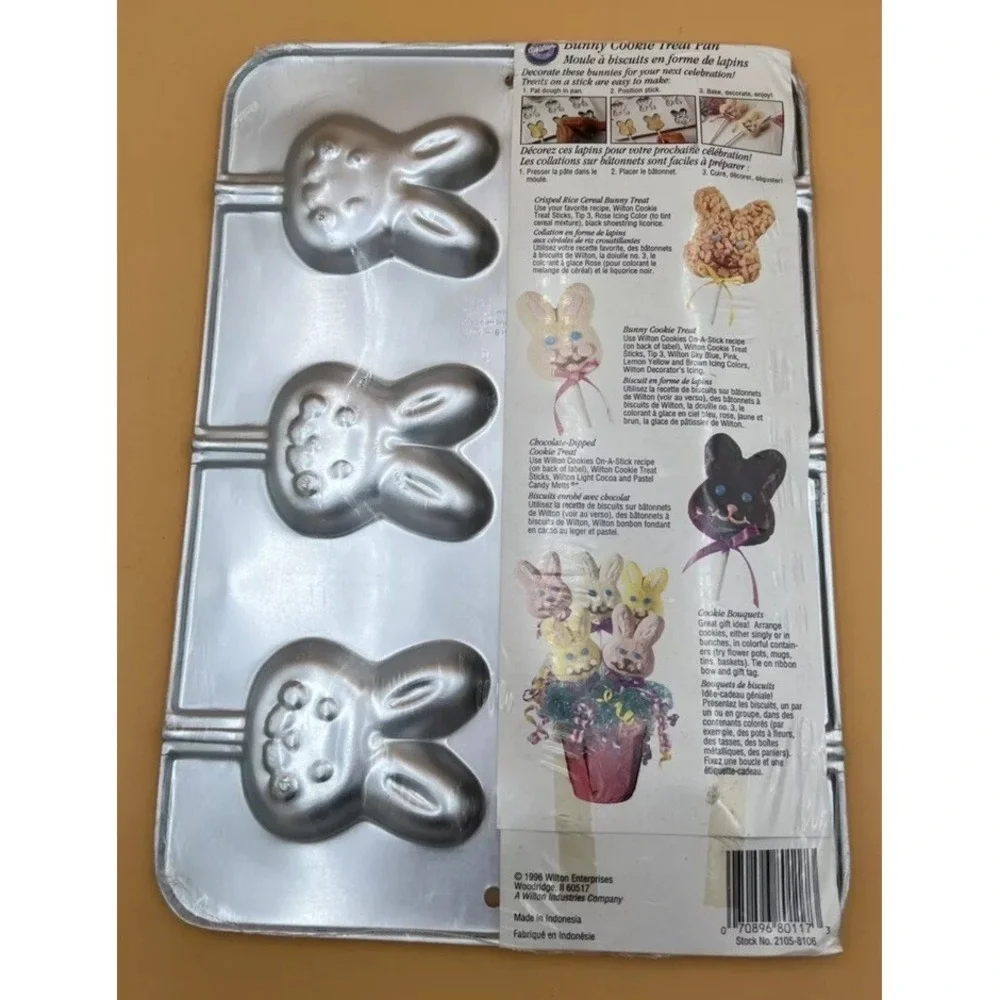 Vintage 1996 Wilton Easter Bunny Rabbit‎ Cookie Treat Pan 2105-8106